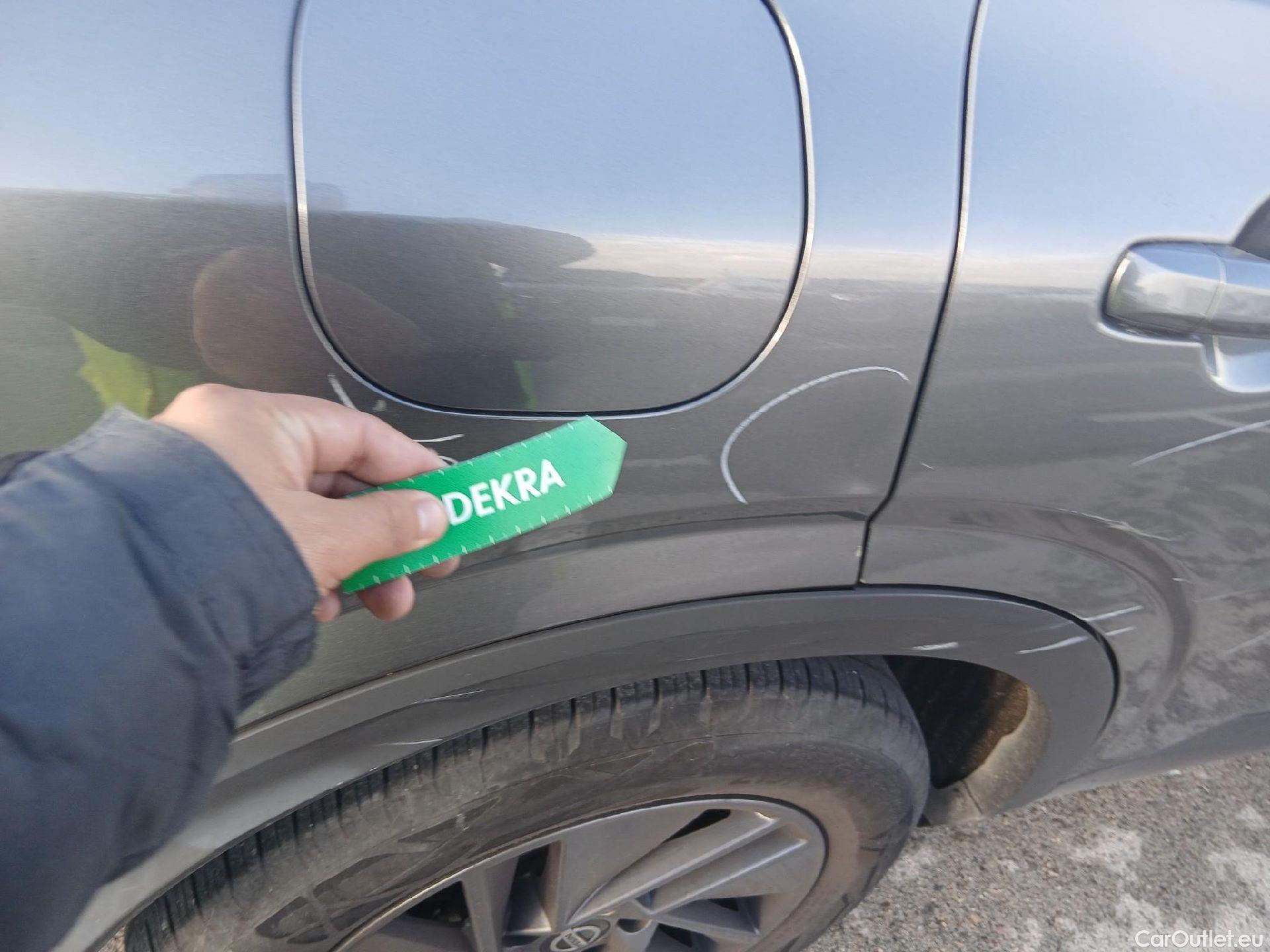  Nissan  Qashqai NISSAN  / 2021 / 5P / todoterreno DIG-T 116kW (158CV) mHEV Xtronic Acenta (AC) #26