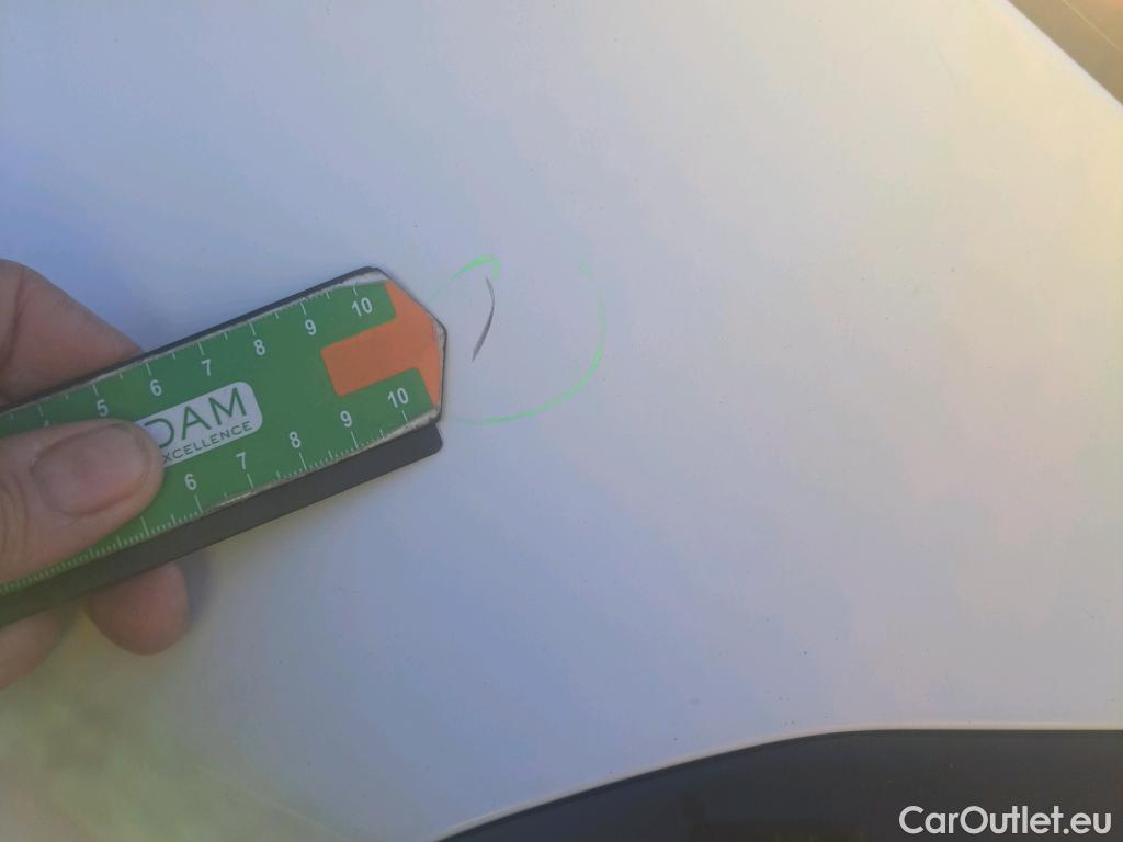  Peugeot  2008 PEUGEOT  / 2019 / 5P / todoterreno Active BlueHDI 81kW (110CV) #49