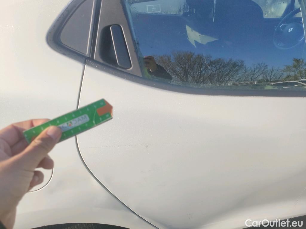  Renault  Clio RENAULT  / 2016 / 5P / berlina con portón Business TCe 66kW (90CV) GLP -18 #34