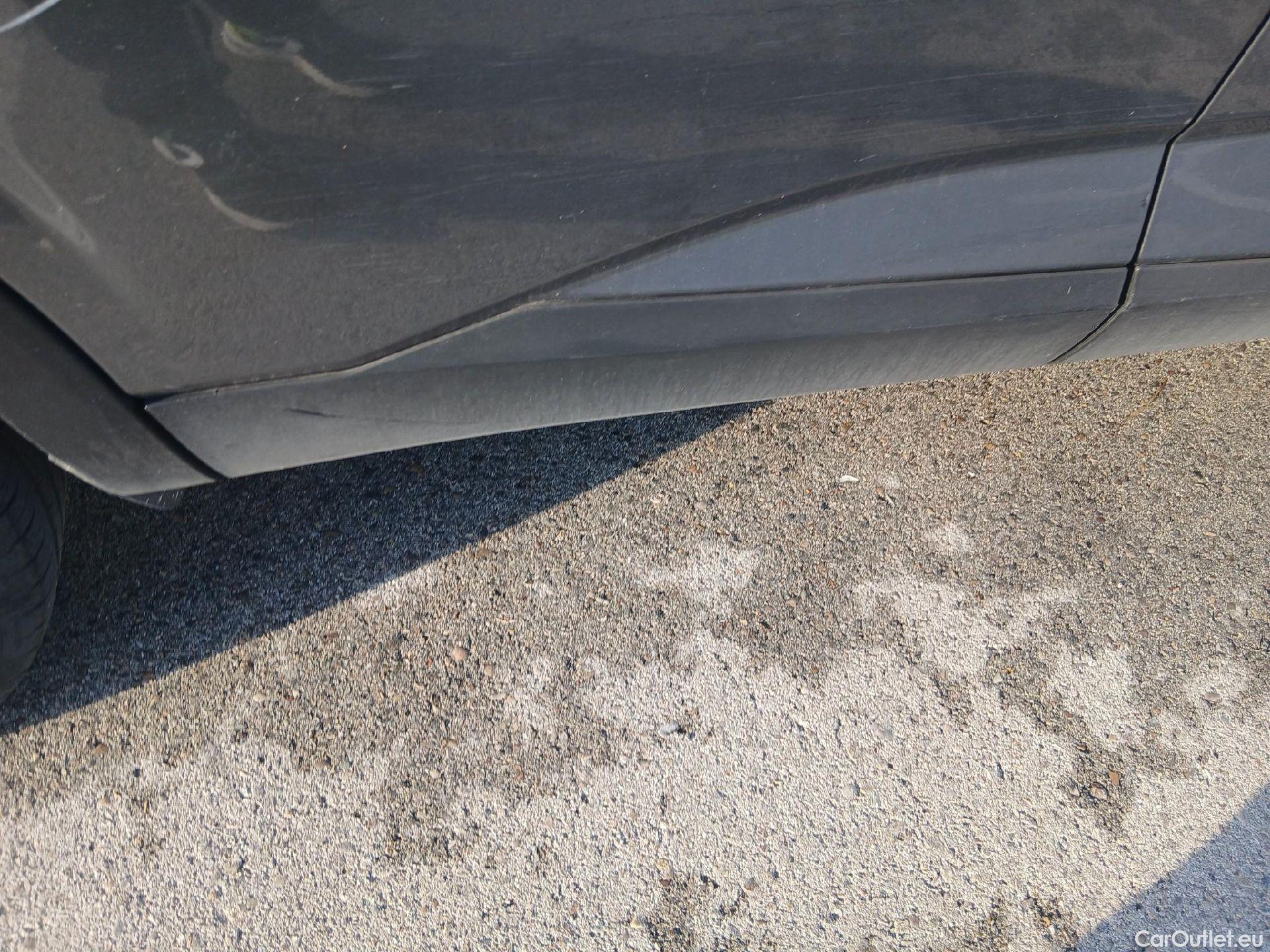  Nissan  Qashqai NISSAN  / 2021 / 5P / todoterreno DIG-T 116kW (158CV) mHEV Xtronic Acenta (AC) #37