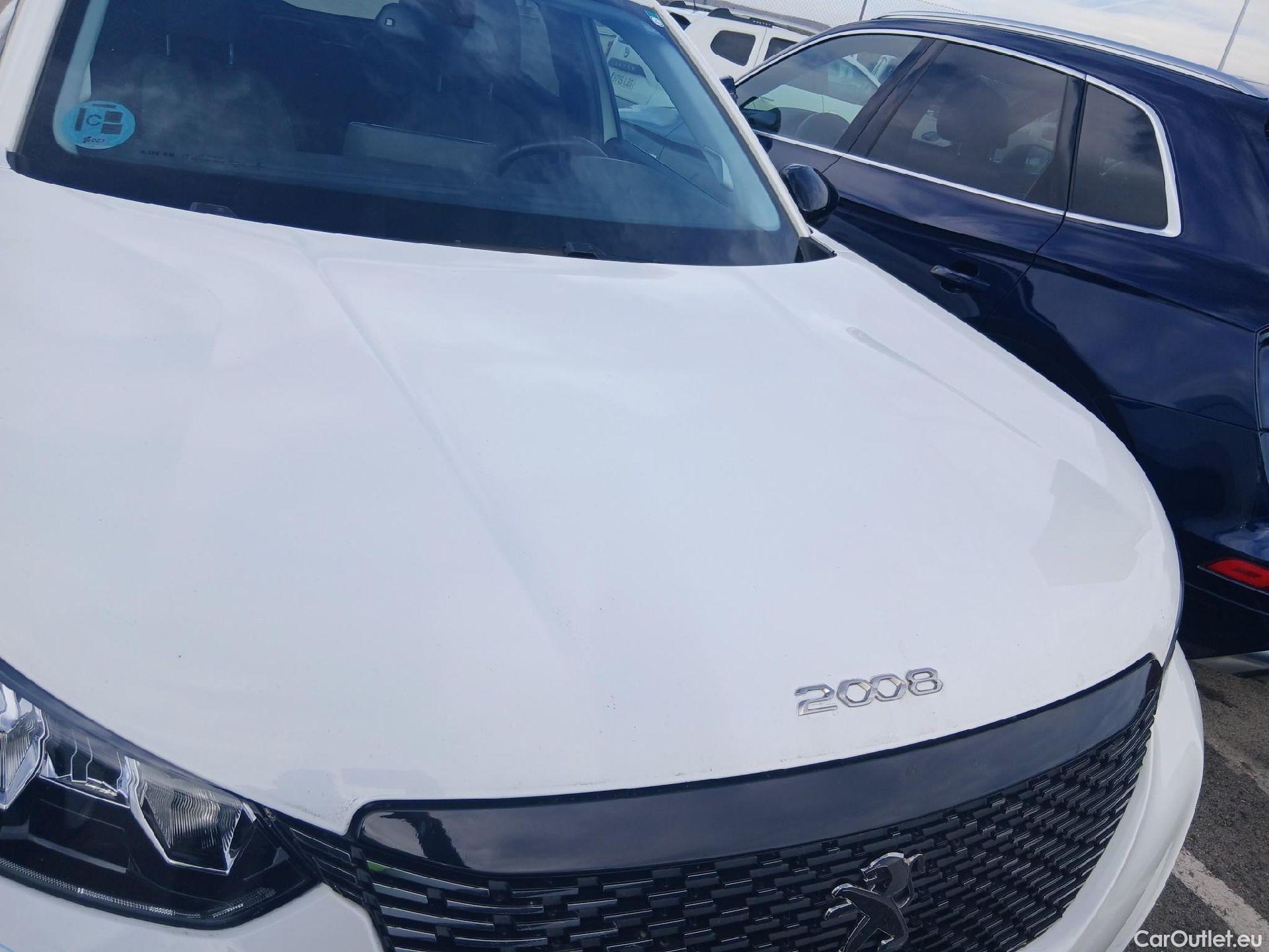  Peugeot  2008 PEUGEOT  / 2019 / 5P / todoterreno Allure BlueHDI 81kW (110CV) #5