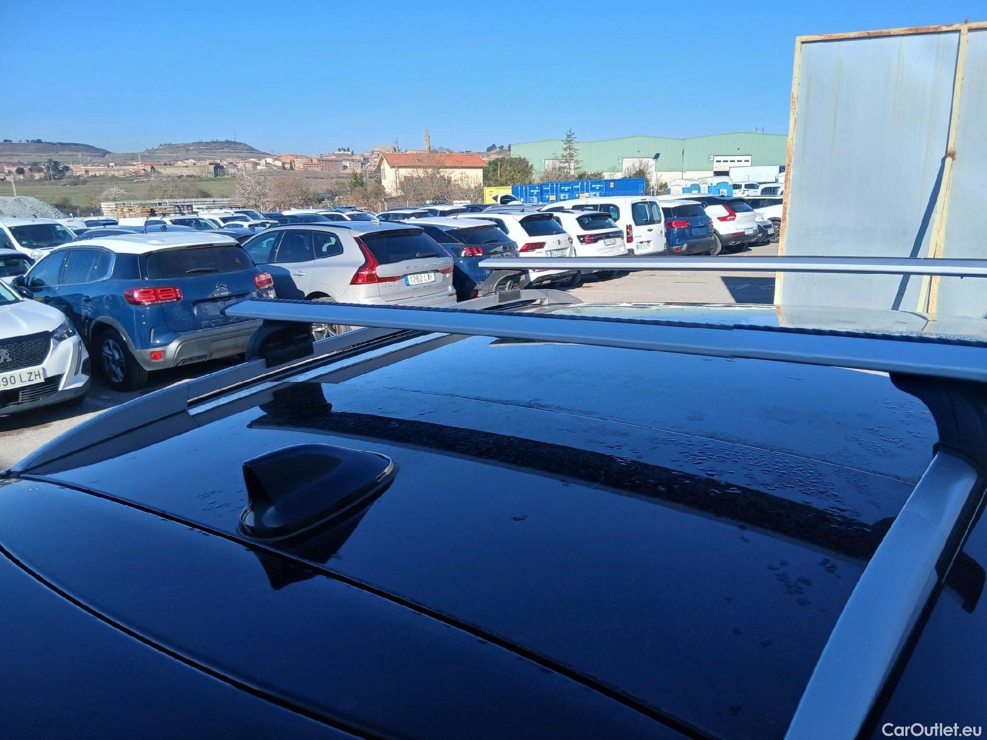  Nissan  Qashqai NISSAN  / 2017 / 5P / todoterreno dCi 85 kW (115 CV) E6D TEKNA+ #35