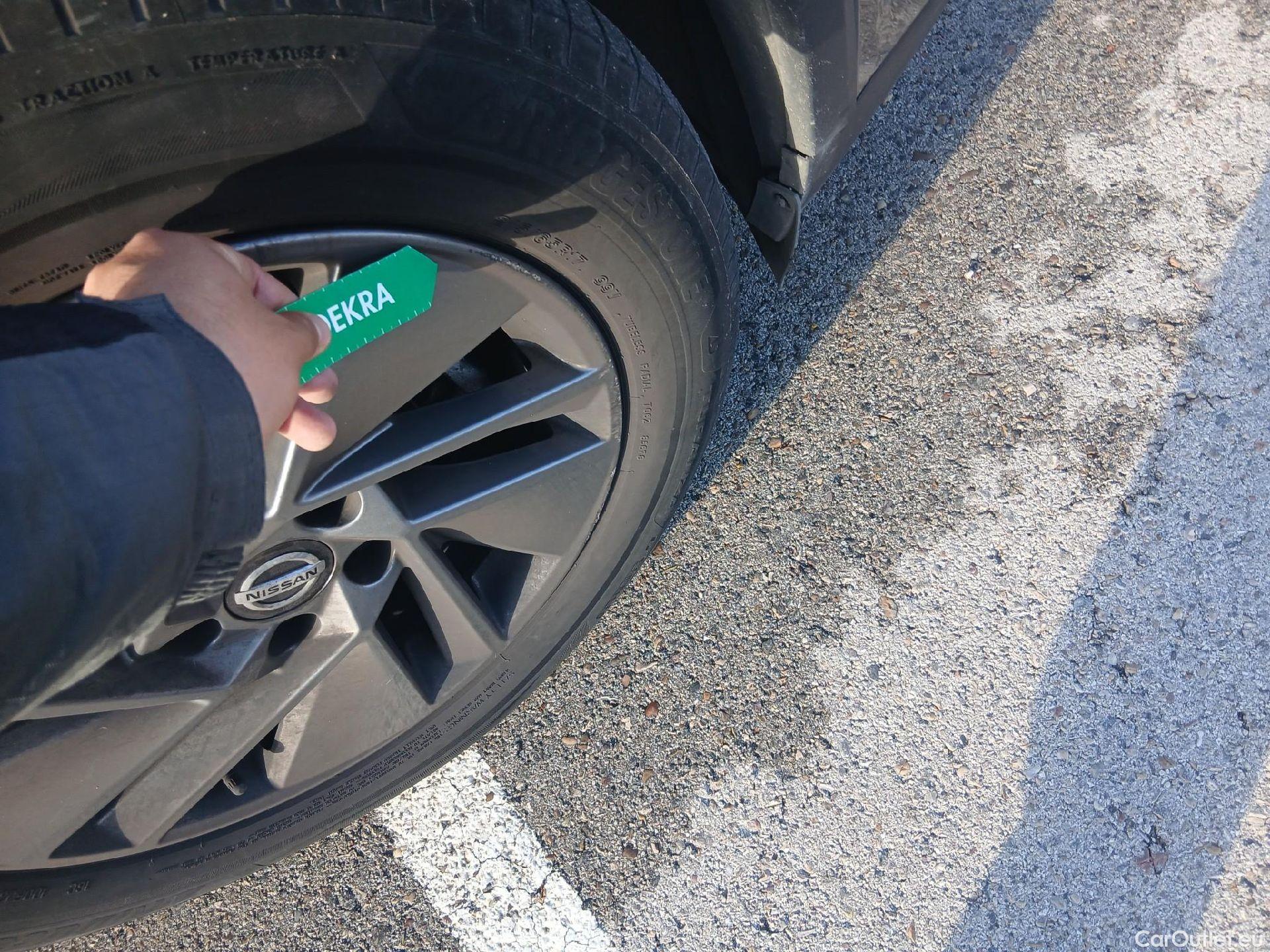  Nissan  Qashqai NISSAN  / 2021 / 5P / todoterreno DIG-T 116kW (158CV) mHEV Xtronic Acenta (AC) #47