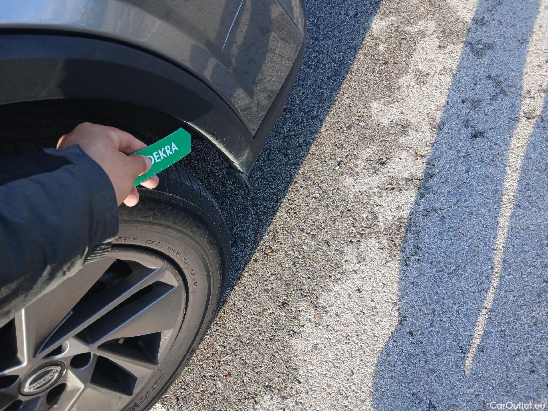  Nissan  Qashqai NISSAN  / 2021 / 5P / todoterreno DIG-T 116kW (158CV) mHEV Xtronic Acenta (AC) #46