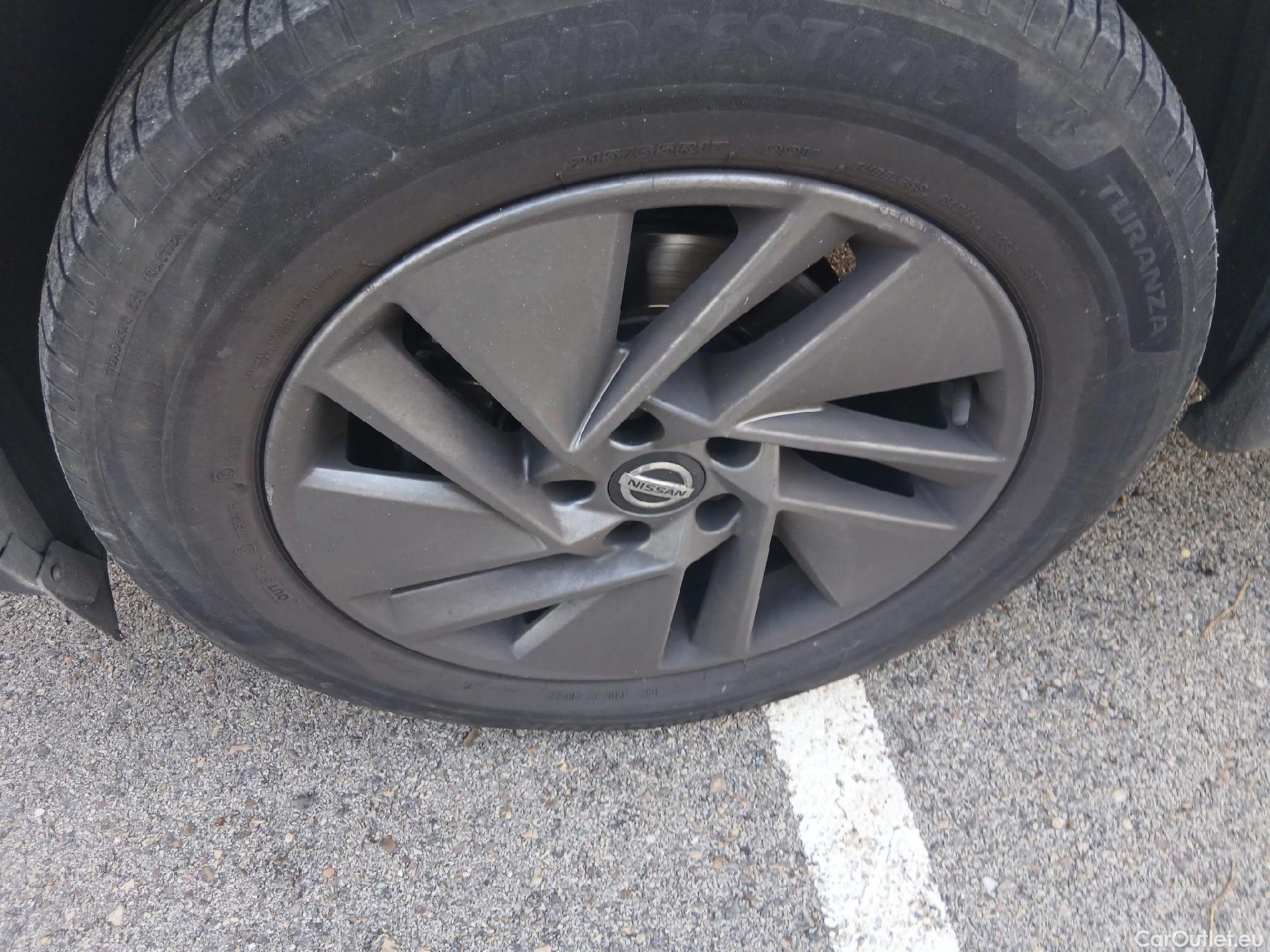  Nissan  Qashqai NISSAN  / 2021 / 5P / todoterreno DIG-T 116kW (158CV) mHEV Xtronic Acenta (AC) #15