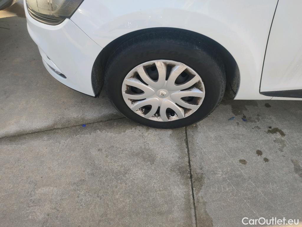  Renault  Clio RENAULT  / 2016 / 5P / berlina con portón Business TCe 66kW (90CV) GLP -18 #25