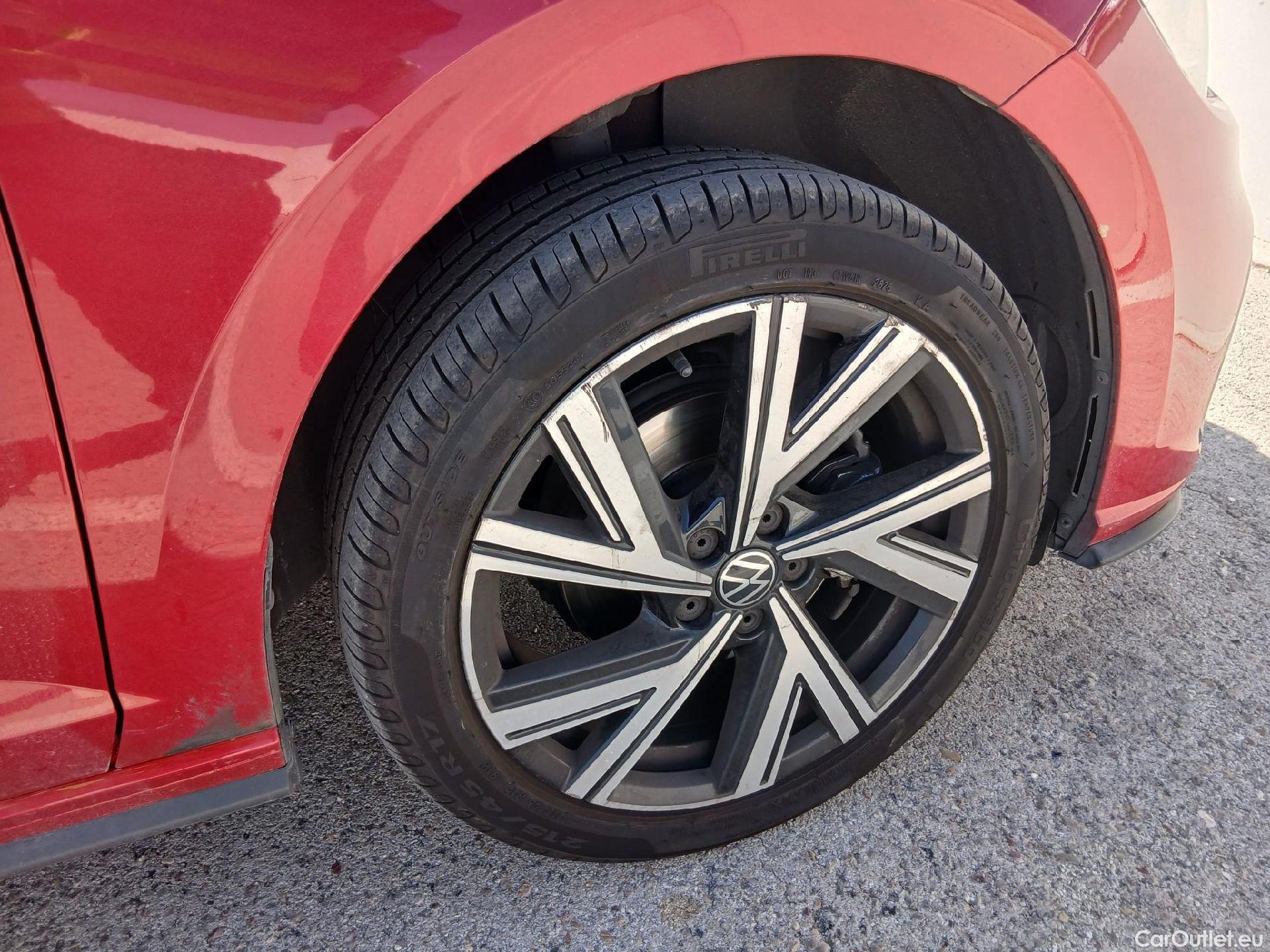  Volkswagen  Polo  VI R-Line 1.0 TSI 110CV AT7 E6d #40