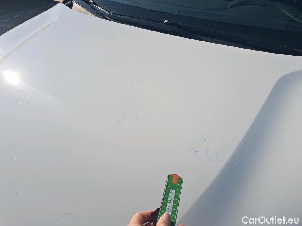  Toyota  Corolla TOYOTA  / 2020 / 5P / berlina con portón 2.0 180H STYLE E-CVT #7