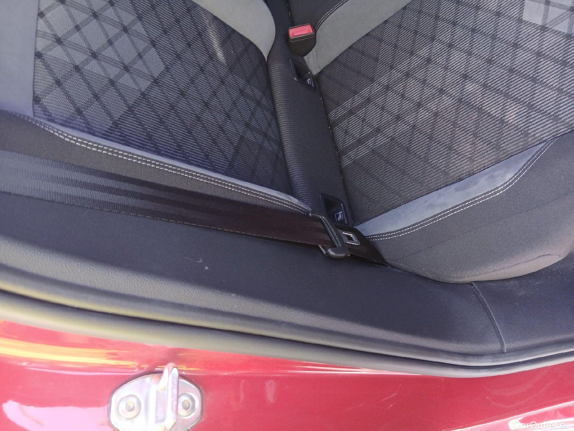  Volkswagen  Polo  VI R-Line 1.0 TSI 110CV AT7 E6d #38