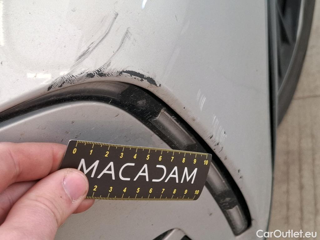  DS  DS7 DS DS 7 Crossback / 2017 / 5P / SUV E-TENSE 225 PERFORMANCE Line #6