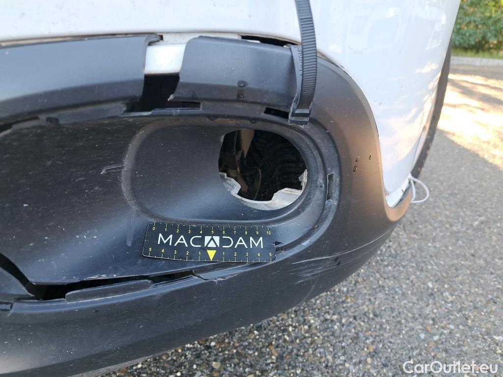  Citroen  C3  Société Feel 1.5 BlueHDI 100CV BVM5 E6dT #21