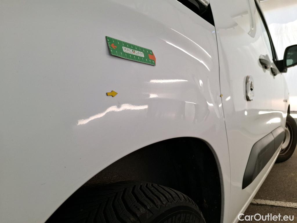 Citroen  Berlingo  Fourgon Driver M 1000 1.2 PureTech 110CV BVM6 E6d #4