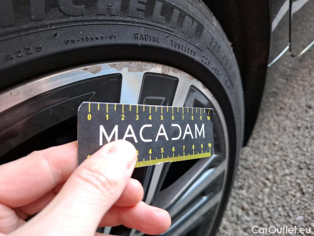  Bmw  Serie 1 1 Berline 116 d Business Design 1.5 115CV BVA7 E6d #16