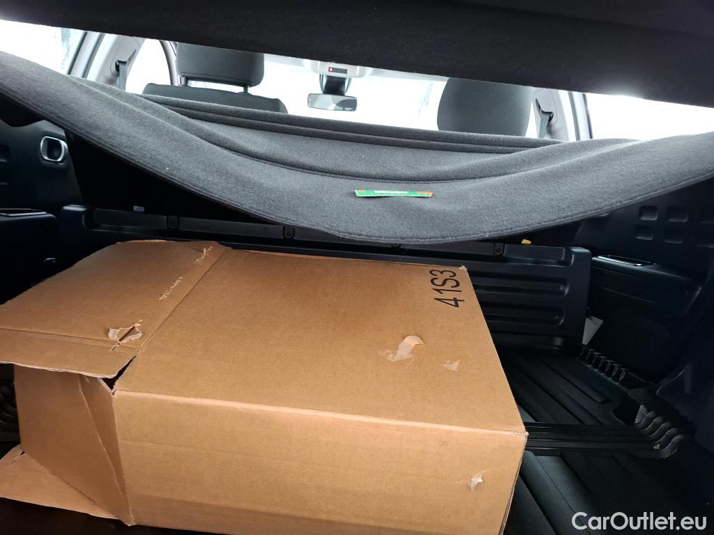  Citroen  C3  Société Feel 1.2 PureTech 80CV BVM5 E6d #4