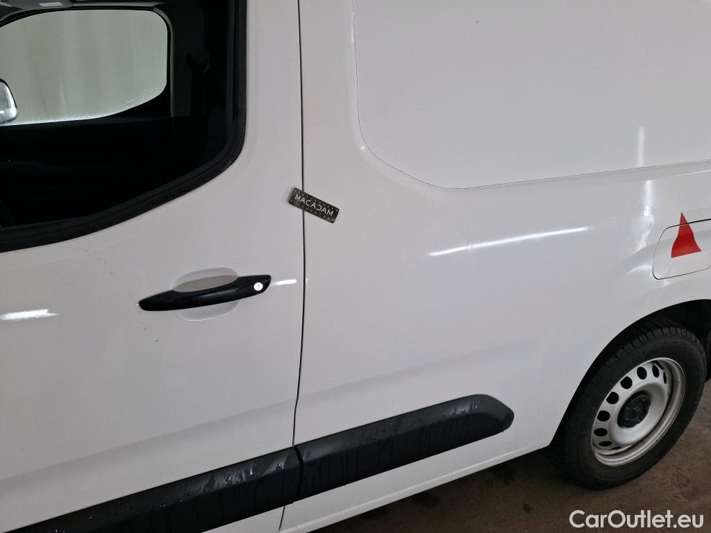  Citroen  Berlingo  Fourgon Worker M 1000 1.2 PureTech 130CV BVA8 E6d #11