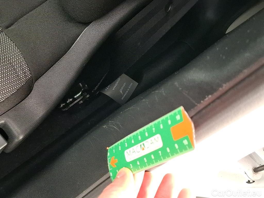  Citroen  C3  Société Feel 1.2 PureTech 80CV BVM5 E6d #2