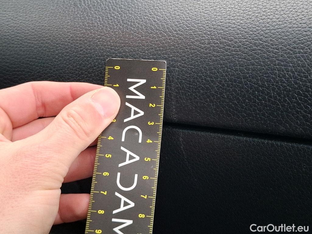  Nissan  Qashqai NISSAN  5p Crossover 1.2 DIG-T 115 Xtronic Tekna #44