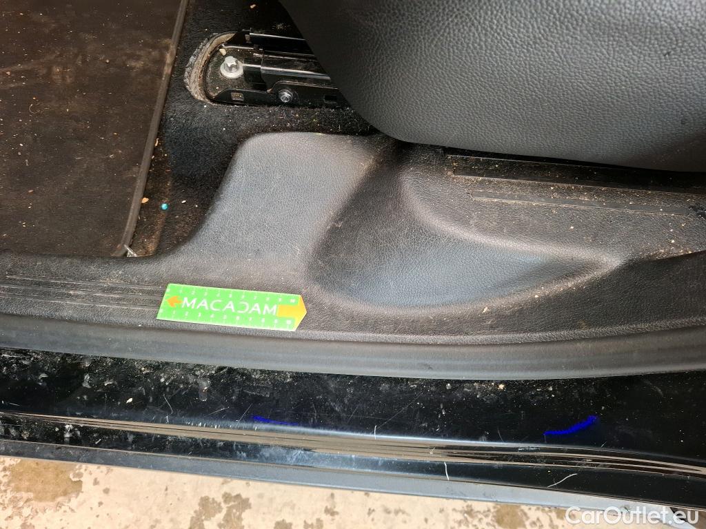  Mercedes  GLB MERCEDES-BENZ  / 2019 / 5P / SUV  200 d AMG Line #100