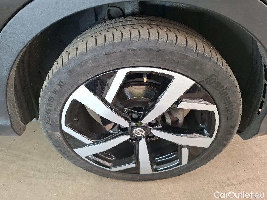  Nissan  Qashqai NISSAN  5p Crossover 1.2 DIG-T 115 Xtronic Tekna #71