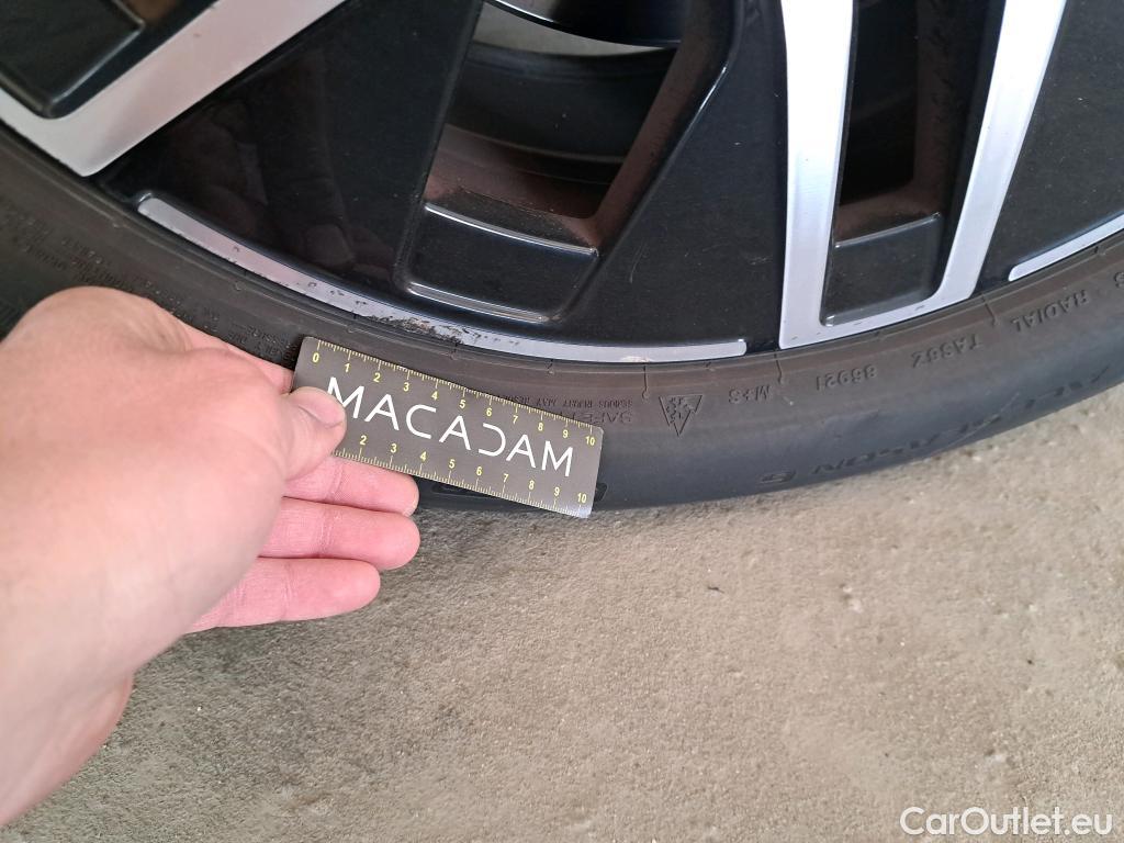  Mercedes  GLA MERCEDES-BENZ  / 2020 / 5P / SUV 1.3  250 e BUSINESS LINE DCT #10