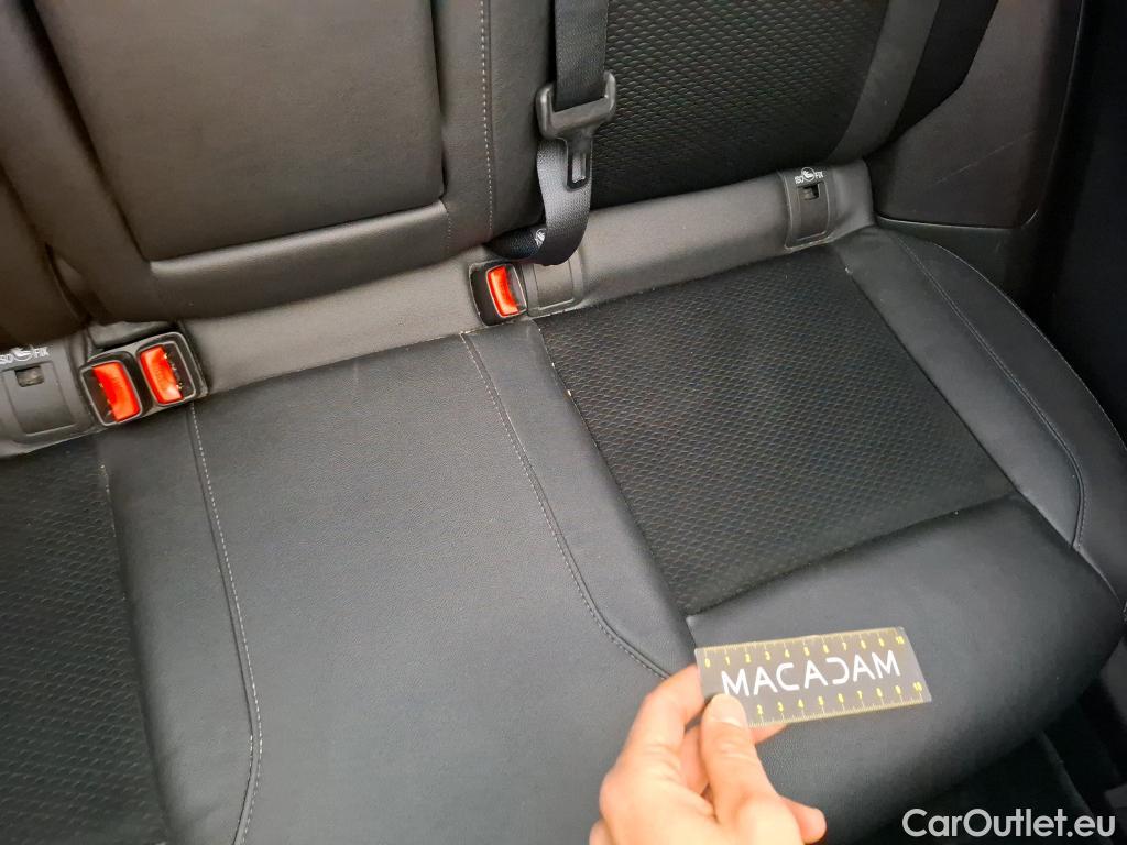  Nissan  Qashqai NISSAN  5p Crossover 1.2 DIG-T 115 Xtronic Tekna #68