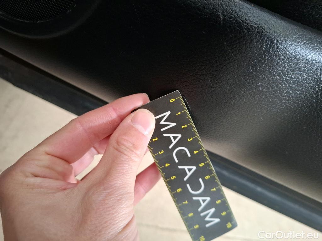  Nissan  Qashqai NISSAN  5p Crossover 1.2 DIG-T 115 Xtronic Tekna #33