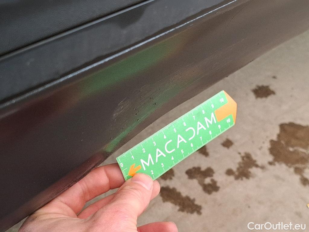  Mercedes  GLB MERCEDES-BENZ  / 2019 / 5P / SUV  200 d AMG Line #124