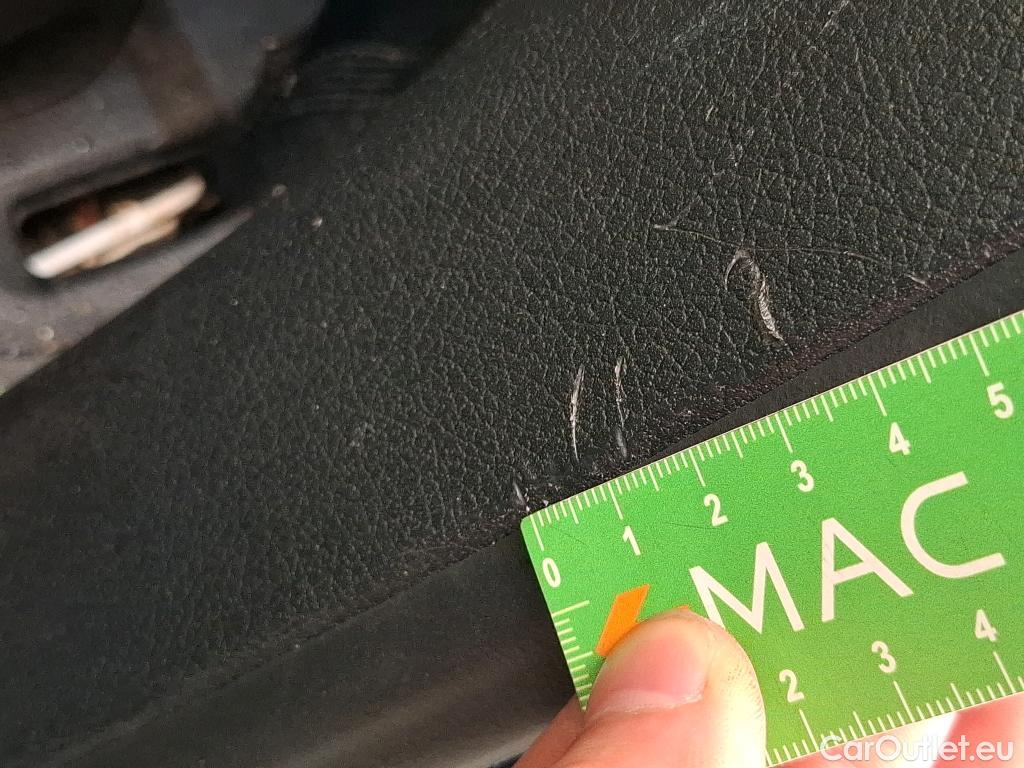  Mercedes  GLB MERCEDES-BENZ  / 2019 / 5P / SUV  200 d AMG Line #101