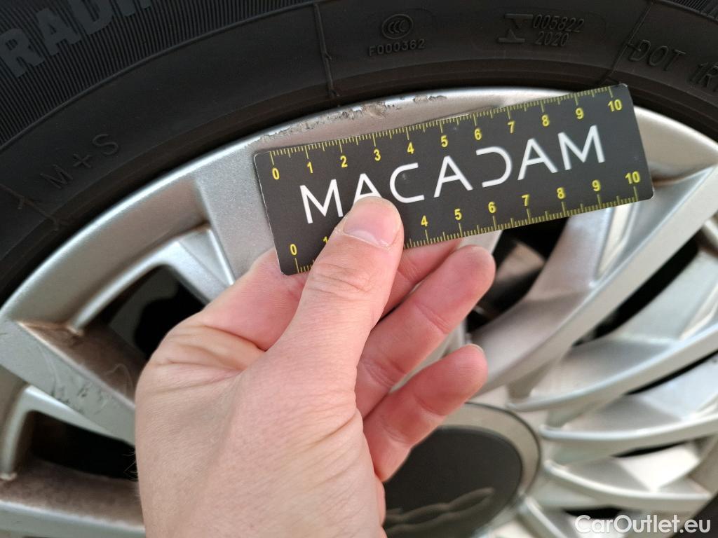  Fiat  500 FIAT C  2015  2P  Cabriolet Hybrid 10 BSG 70 ch Dolcevita #42