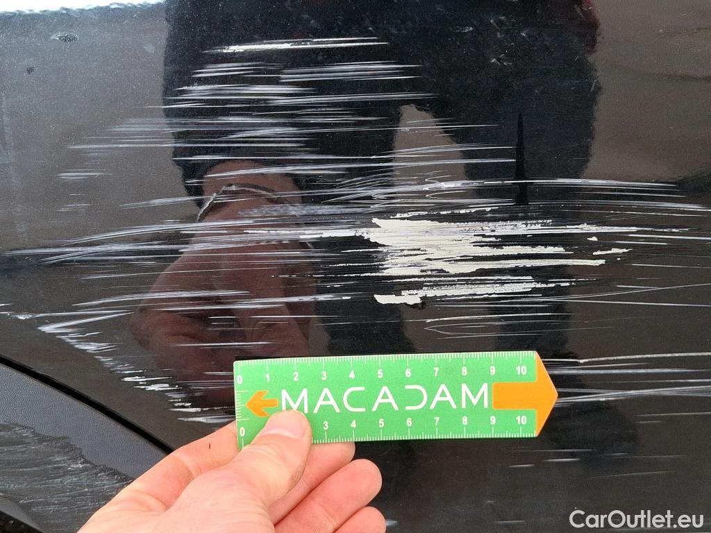  Mercedes  GLB MERCEDES-BENZ  / 2019 / 5P / SUV  200 d AMG Line #4