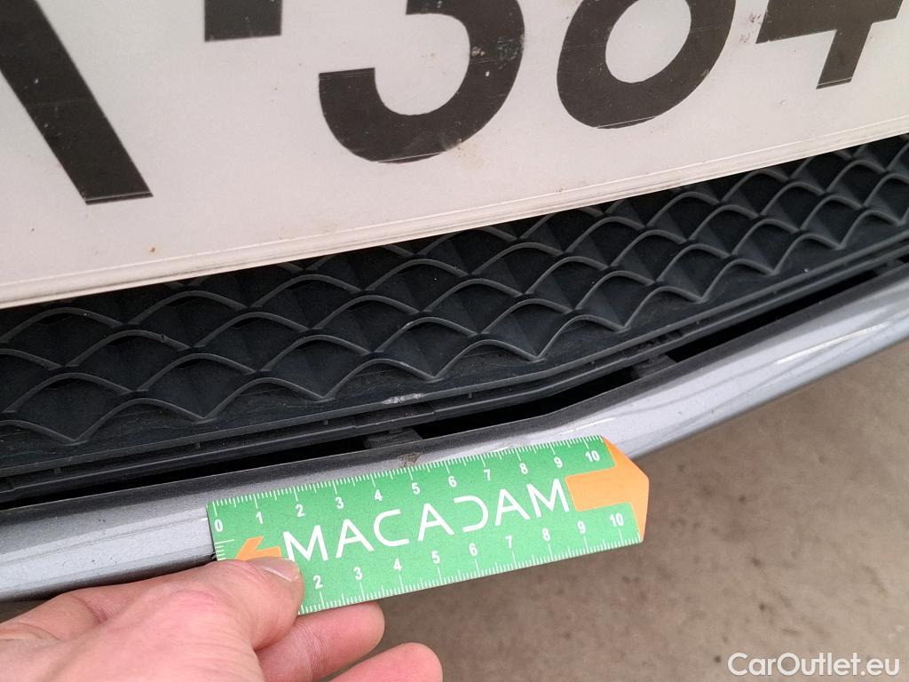  Mercedes  A-Klasse MERCEDESBENZ Classe A Berline  2018  4P  Berline A 250 e Business Line 8GDCT #28