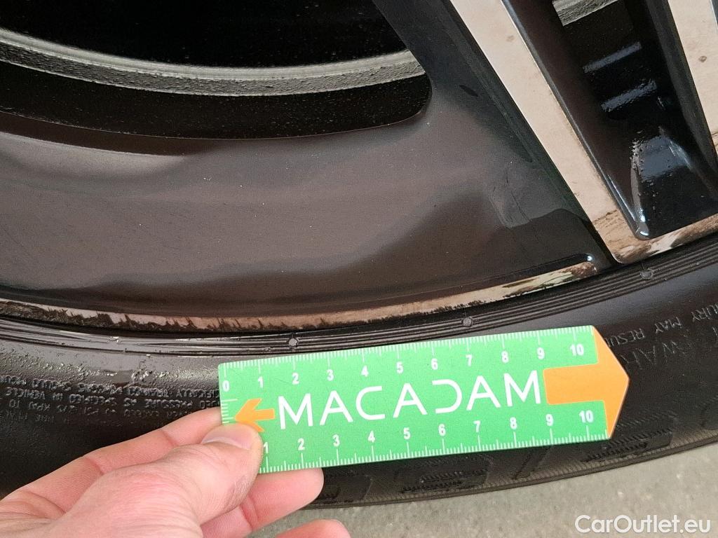  Mercedes  GLB MERCEDES-BENZ  / 2019 / 5P / SUV  200 d AMG Line #68