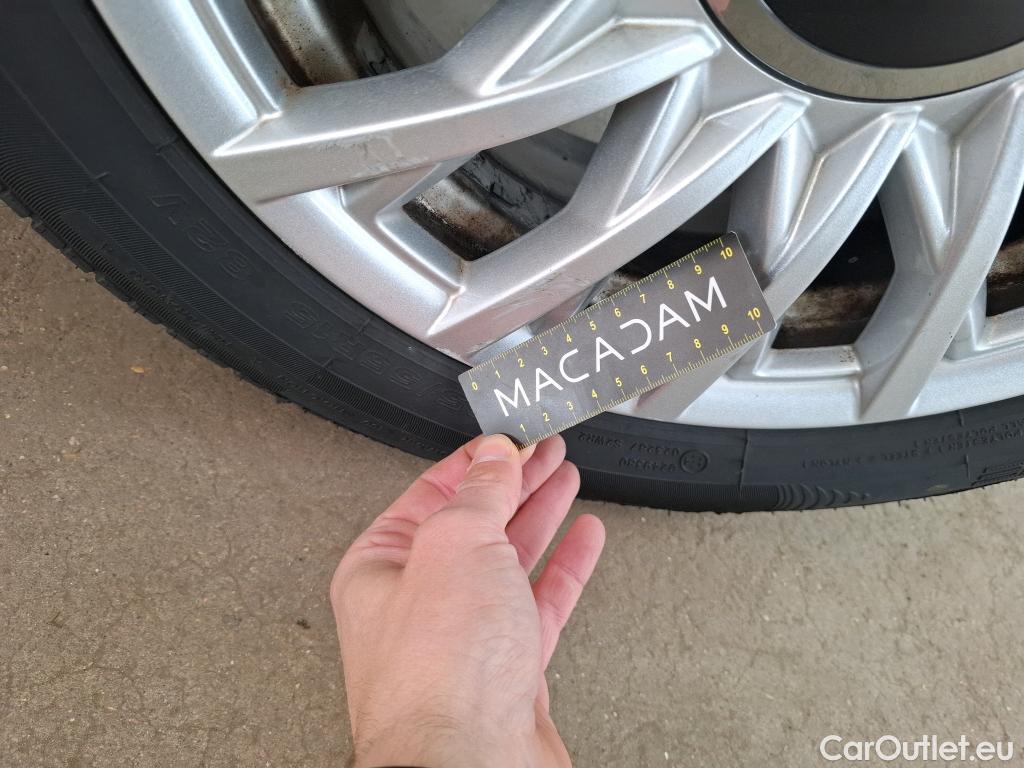  Fiat  500 FIAT C  2015  2P  Cabriolet Hybrid 10 BSG 70 ch Dolcevita #28