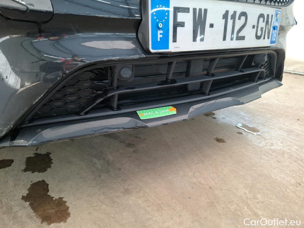  Mercedes  GLB MERCEDES-BENZ  / 2019 / 5P / SUV  200 d AMG Line #35