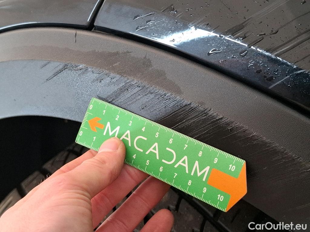  Mercedes  GLB MERCEDES-BENZ  / 2019 / 5P / SUV  200 d AMG Line #52