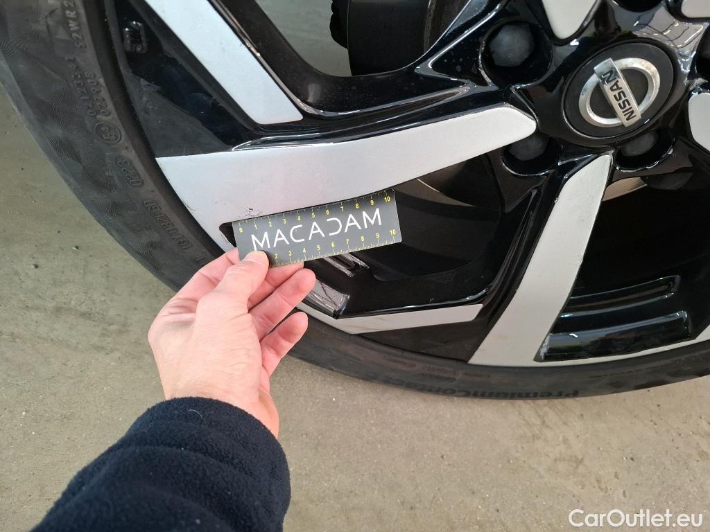  Nissan  Qashqai NISSAN  5p Crossover 1.2 DIG-T 115 Xtronic Tekna #75