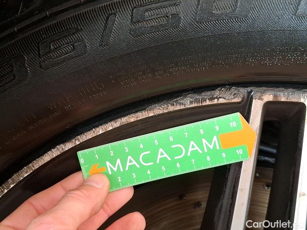  Mercedes  GLB MERCEDES-BENZ  / 2019 / 5P / SUV  200 d AMG Line #56