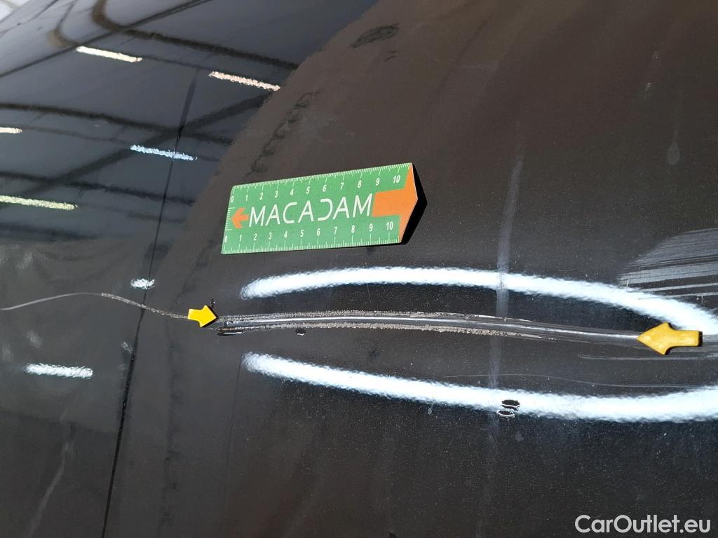  Mercedes  GLB MERCEDES-BENZ  / 2019 / 5P / SUV  200 d AMG Line #16