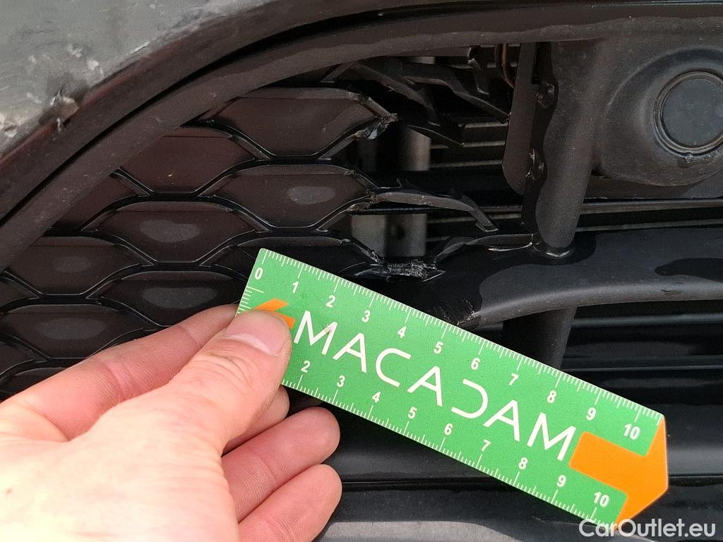  Mercedes  GLB MERCEDES-BENZ  / 2019 / 5P / SUV  200 d AMG Line #38