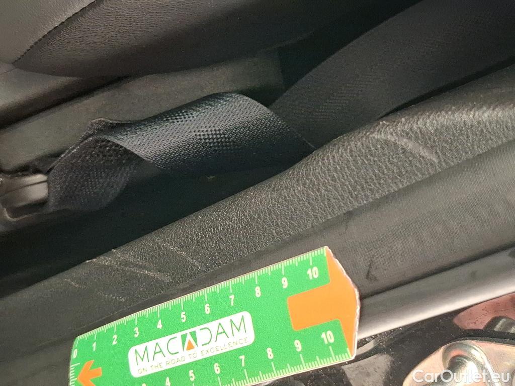  Nissan  Juke NISSAN  / 2019 / 5P / Crossover Hybrid 143 Business+ COMMITMENT DEAL LOT 700 #6