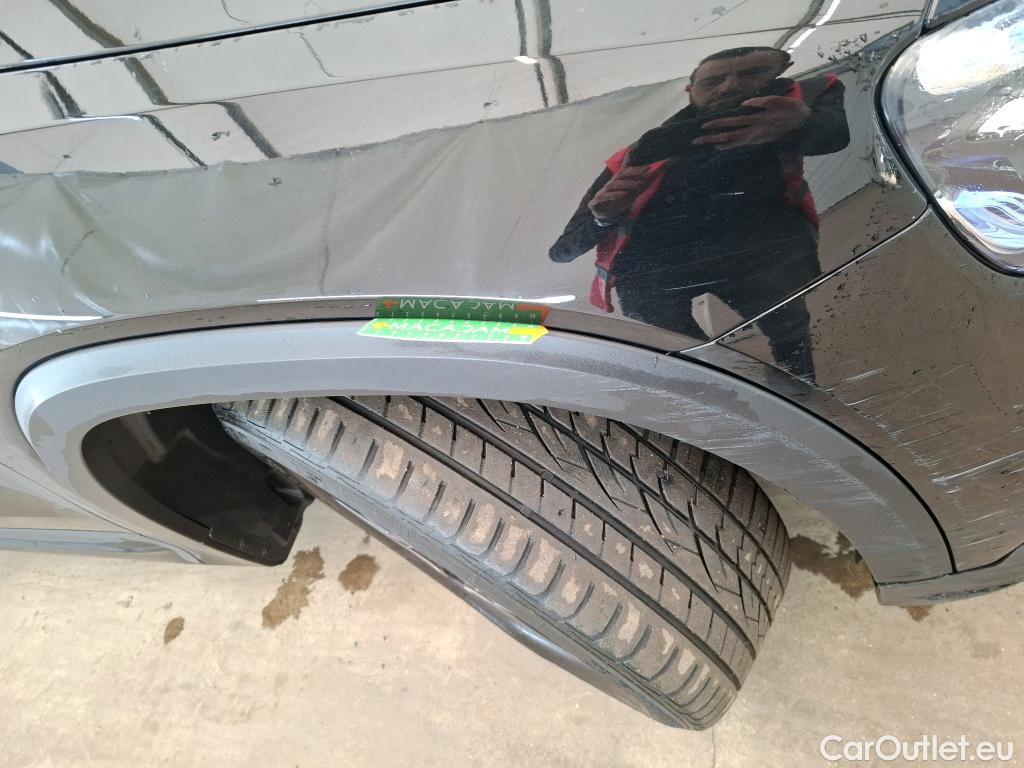  Mercedes  GLB MERCEDES-BENZ  / 2019 / 5P / SUV  200 d AMG Line #51