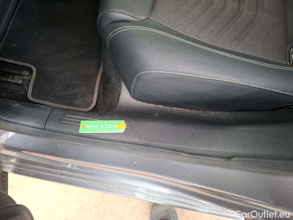  Mercedes  A-Klasse MERCEDESBENZ Classe A Berline  2018  4P  Berline A 250 e Business Line 8GDCT #16