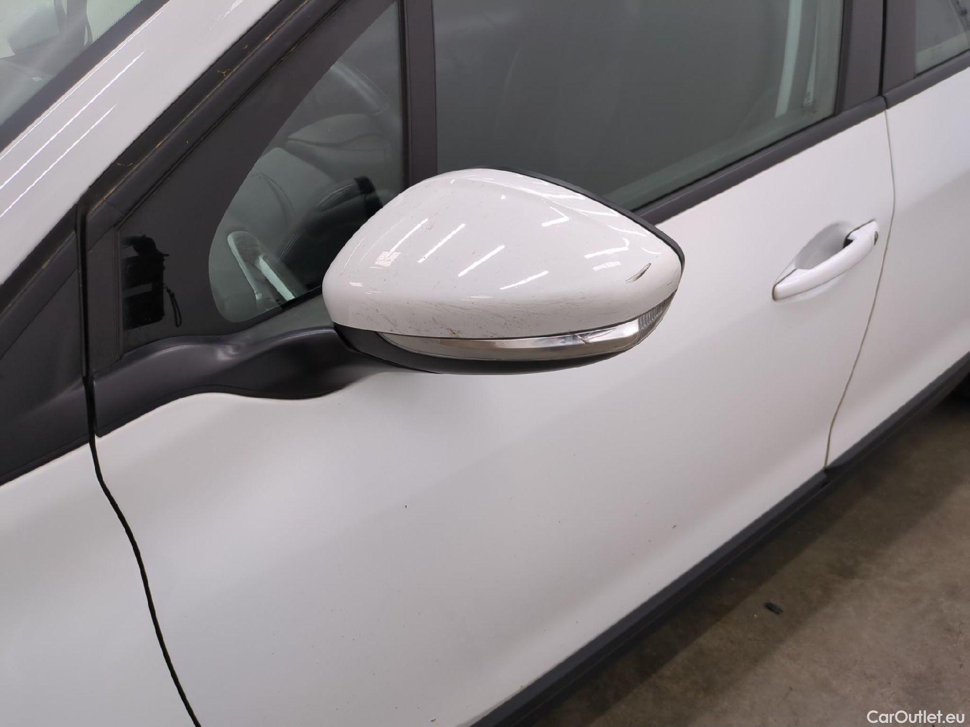  Peugeot  2008  Active Business 1.5 HDi 100CV BVM5 E6dT #18