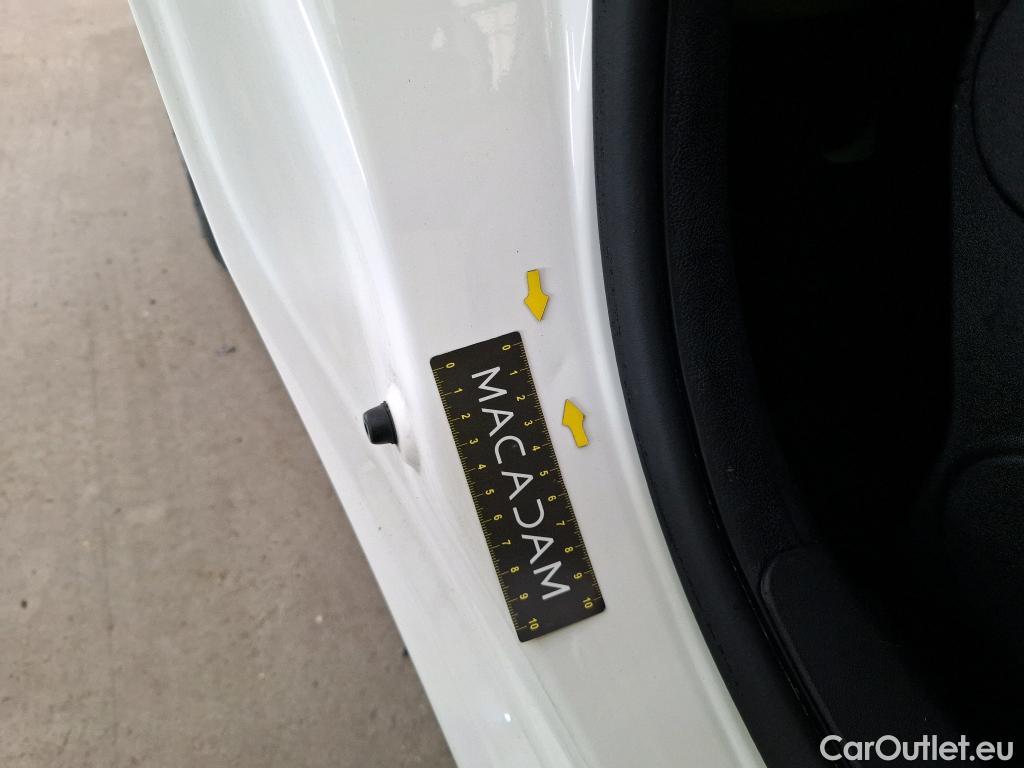  Fiat  500 FIAT C  2015  2P  Cabriolet Hybrid 10 BSG 70 ch Dolcevita #38