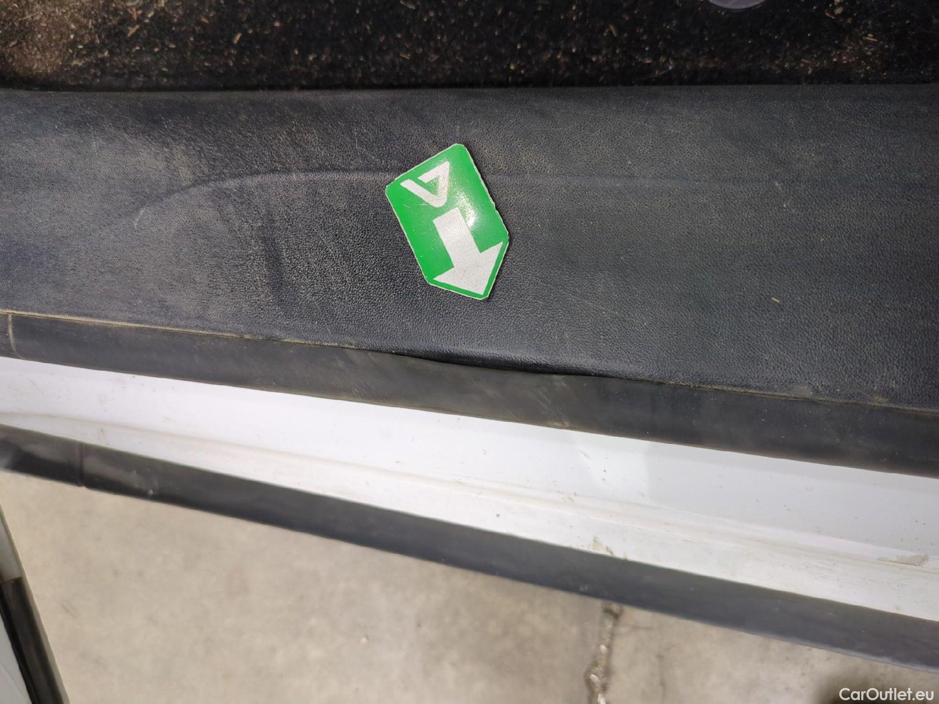  Peugeot  2008  Active Business 1.5 HDi 100CV BVM5 E6dT #5