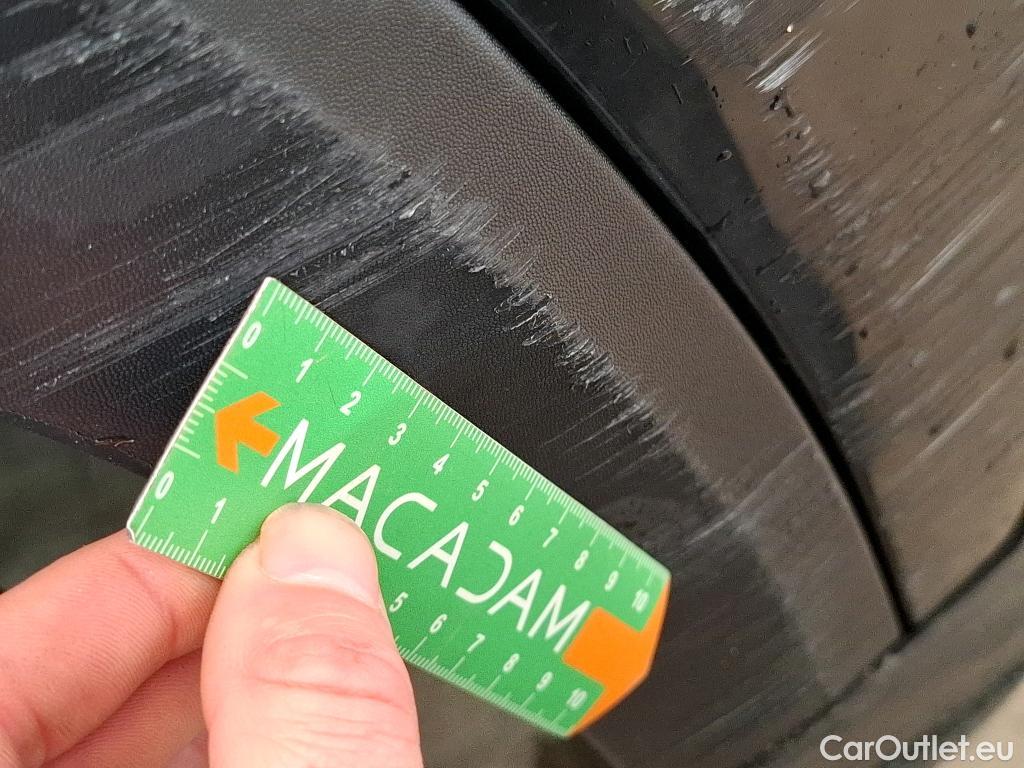  Mercedes  GLB MERCEDES-BENZ  / 2019 / 5P / SUV  200 d AMG Line #53