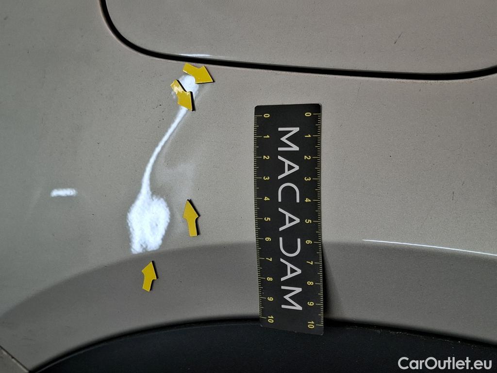  DS  DS7 DS DS 7 Crossback / 2017 / 5P / SUV E-TENSE 225 PERFORMANCE Line #32