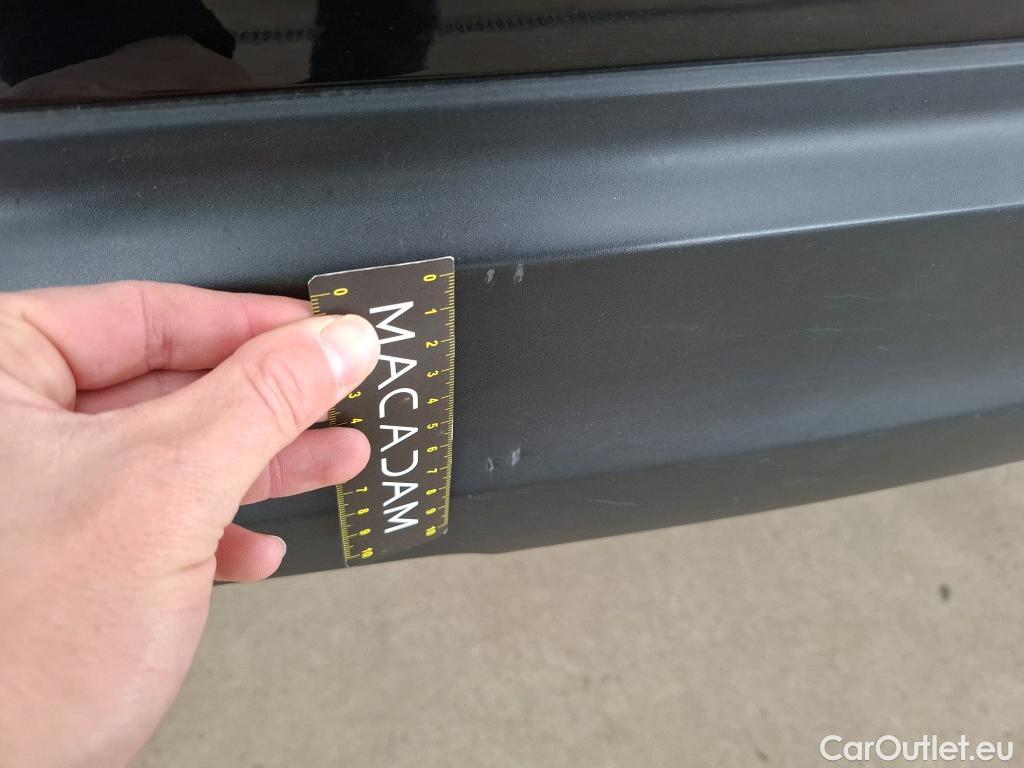  Nissan  Qashqai NISSAN  5p Crossover 1.2 DIG-T 115 Xtronic Tekna #8