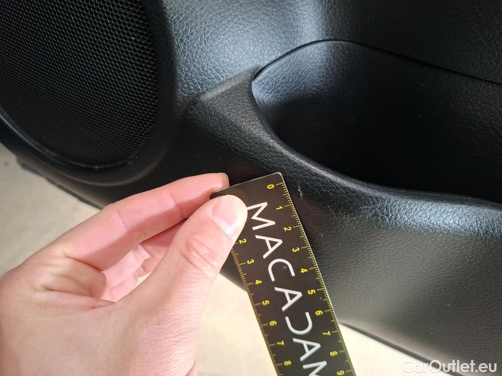  Nissan  Qashqai NISSAN  5p Crossover 1.2 DIG-T 115 Xtronic Tekna #35