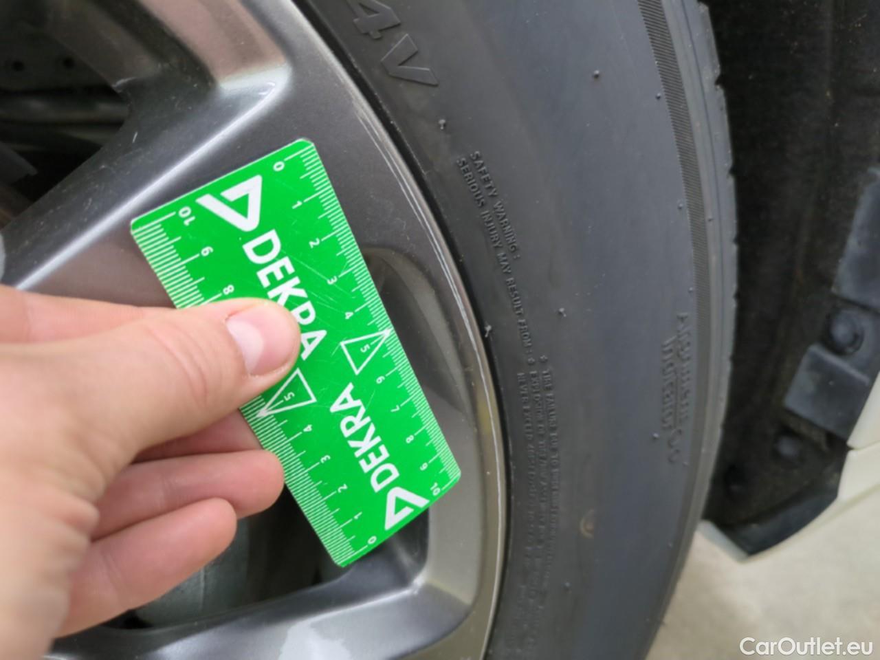  Ford  Kuga  ST-Line X Hybrid 2.5 190CV BVA6 E6dT #2